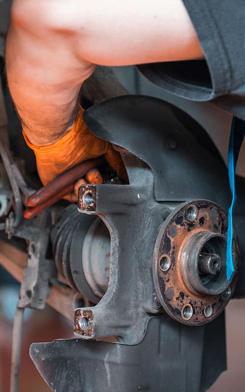 officina-specializzata-per-revisioni-sustinente